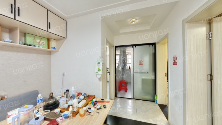 山湖苑西区二手房实景图