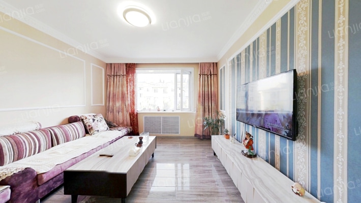 成套小区二手房实景图