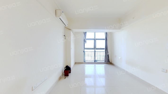 波隆城市花园二手房实景图