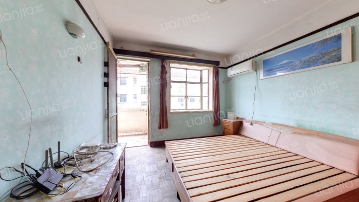 上怡新村二手房实景图