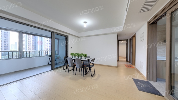 天宸云筑二手房实景图