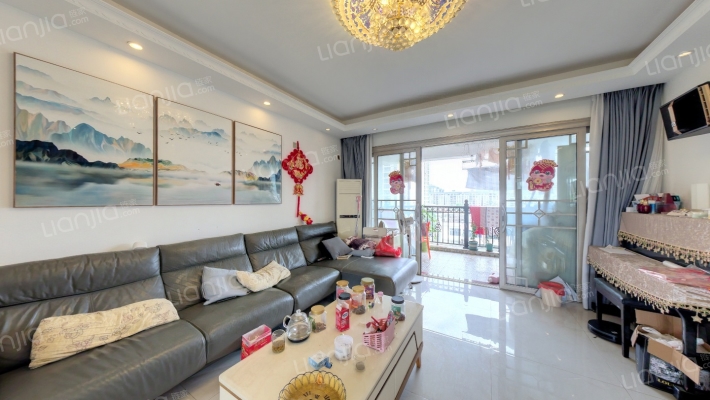 湖光山色一期二手房实景图