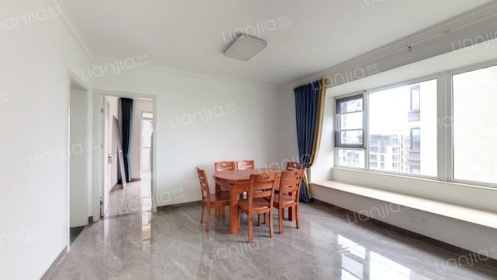 中南闻荷府二手房实景图