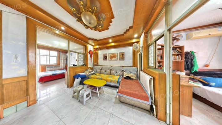 石油公司家属楼二手房实景图