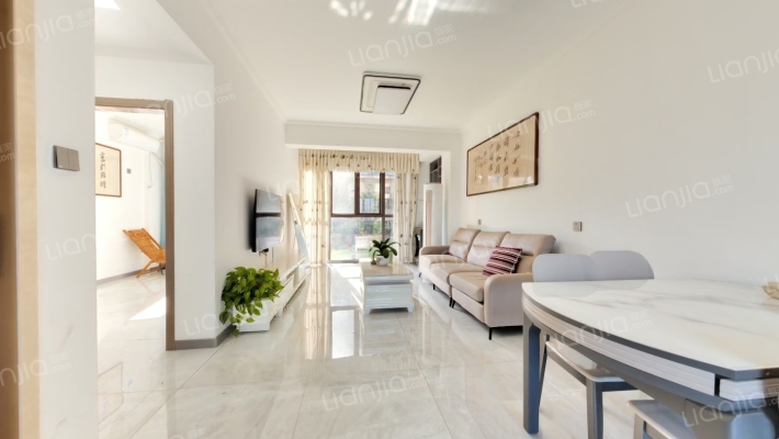 水云墅桃李湾二手房实景图