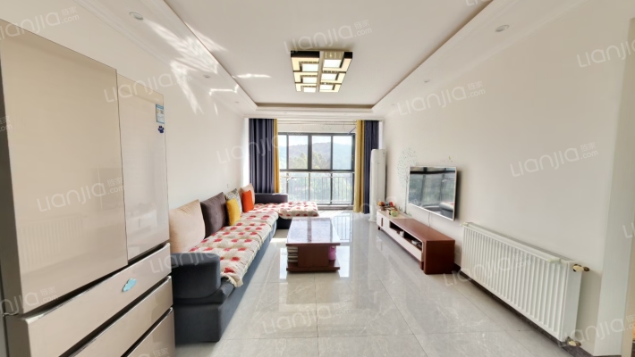 东麓驿境四期二手房实景图