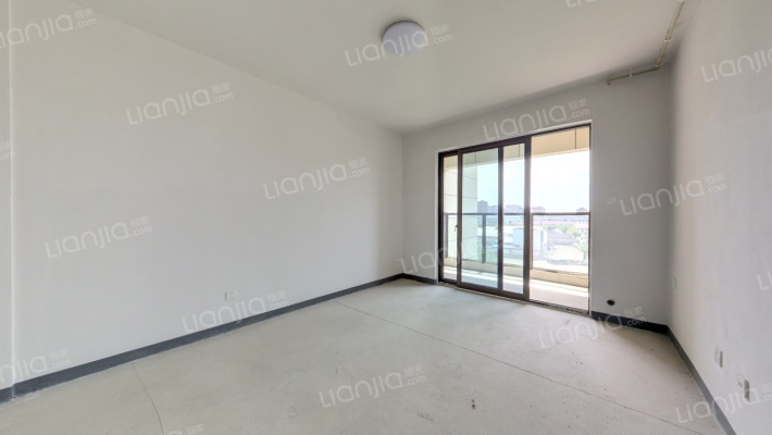 东韵华庭二手房实景图