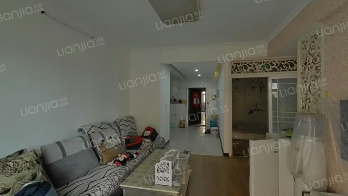 東方名都二手房实景图