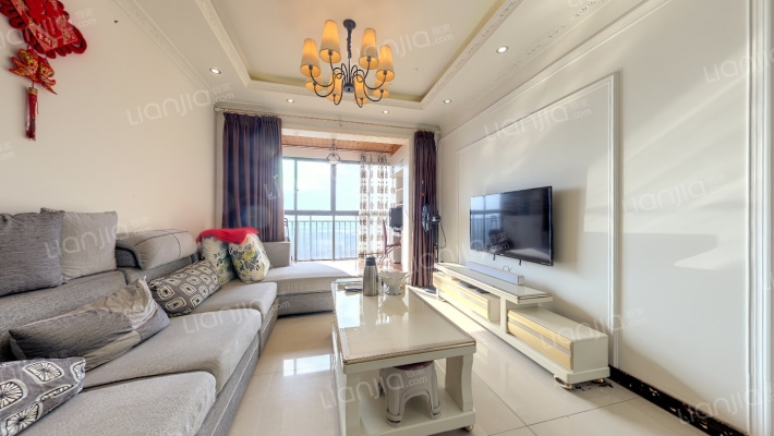 花样年龙年国际中心二手房实景图