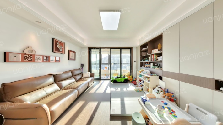 前山澜庭C区二手房实景图