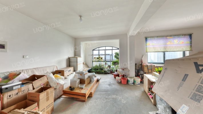 湖东花苑二手房实景图