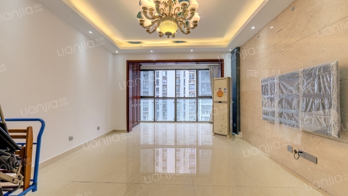 金地嘉年华城C区二手房实景图