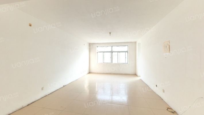 世嘉铭园农行小区二手房实景图