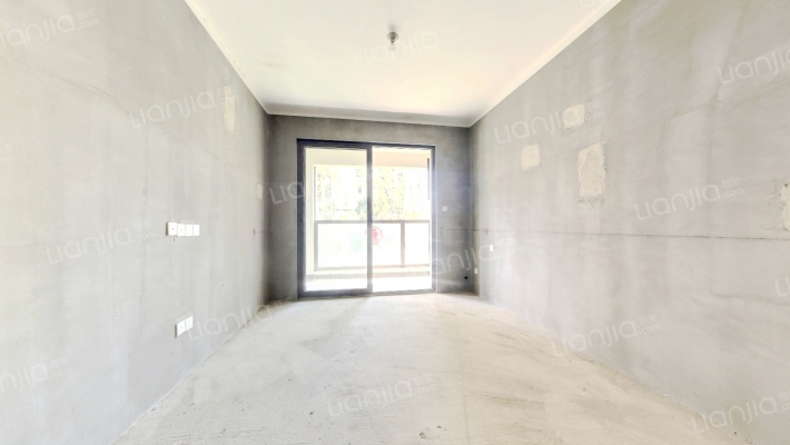 富田城九鼎华府八号院二手房实景图