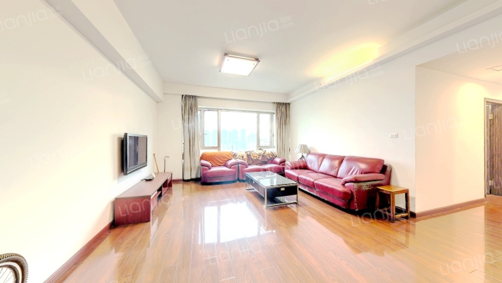 时代广场二手房实景图