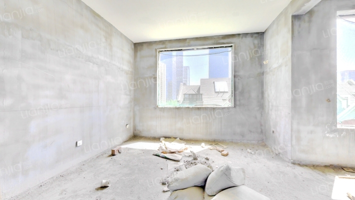 丈八三路5号绿地别墅区二手房实景图