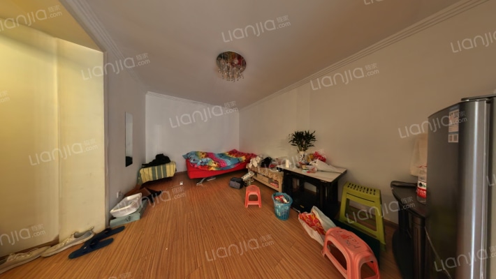 文明路18号二手房实景图