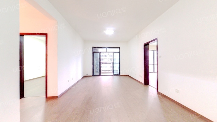 峰汇中心二手房实景图