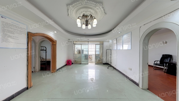 首力大厦二手房实景图