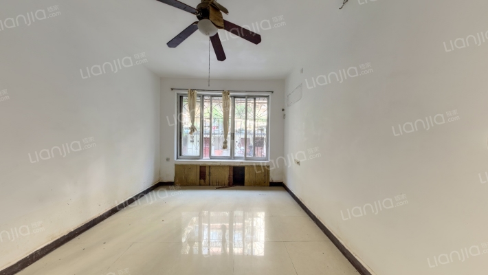 市直机关三多路11号宿舍区二手房实景图