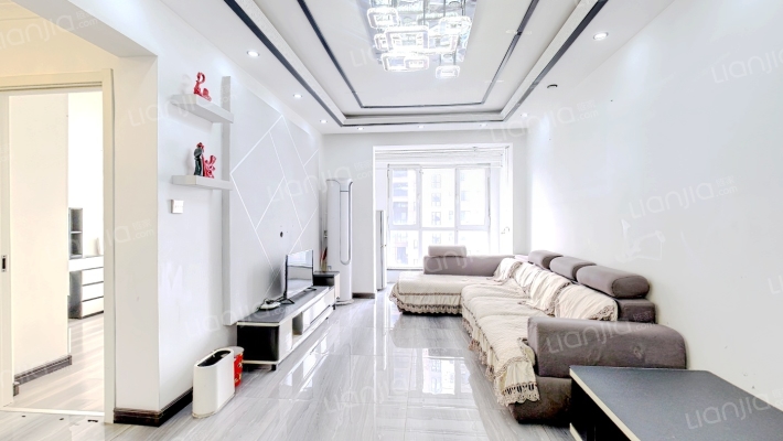 唐轩首府二手房实景图