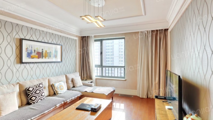 福瀛天麓湖二手房实景图