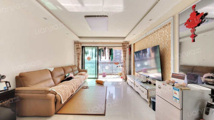 海伦春天二手房实景图