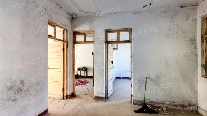 圈神庙小区二手房实景图