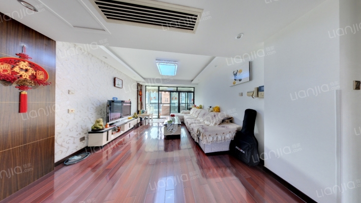 嘉业阳光假日四期二手房实景图