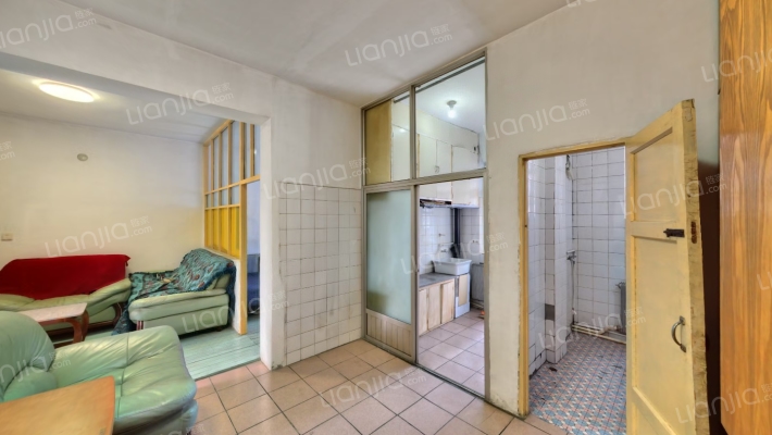 北四中路11号二手房实景图