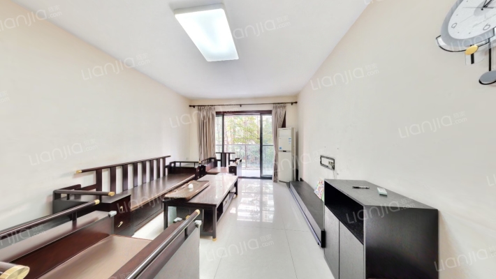 云山雅苑二手房实景图