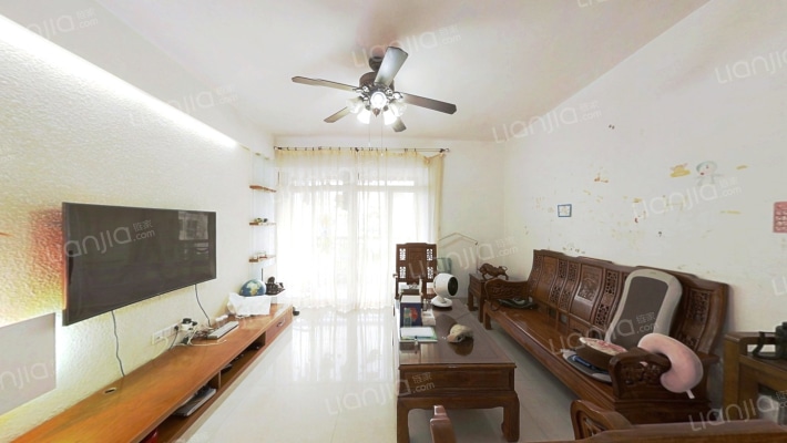 滨海华庭二手房实景图