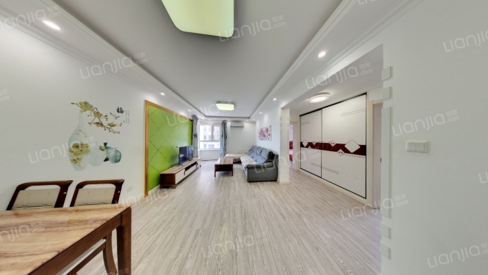 波菲蓝岛二手房实景图