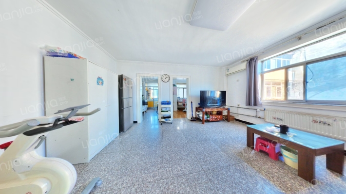 庆安颐秀园二手房实景图