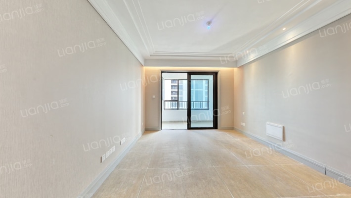 融创城融臻园二手房实景图