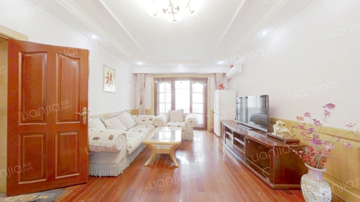 河梁小区二手房实景图