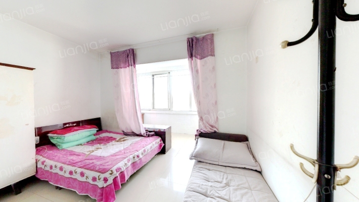 蔬菜公司小区二手房实景图