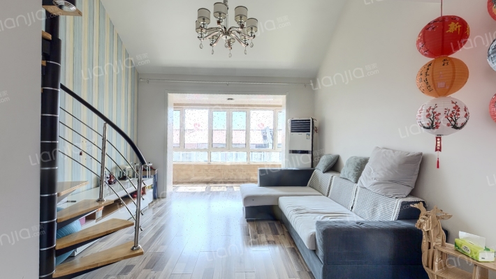 龙城里二手房实景图