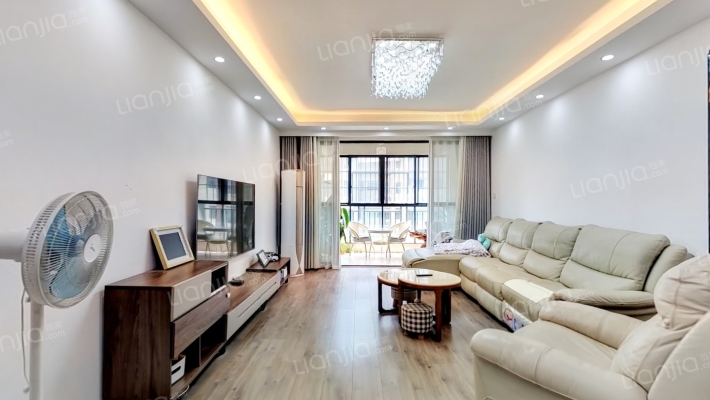 冠泰中隐小城二手房实景图