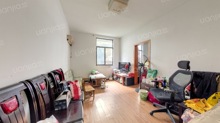 中北路192号二手房实景图