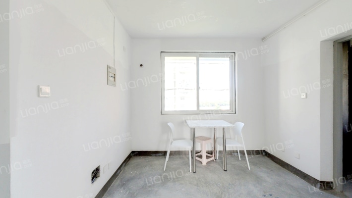 凌波苑二手房实景图