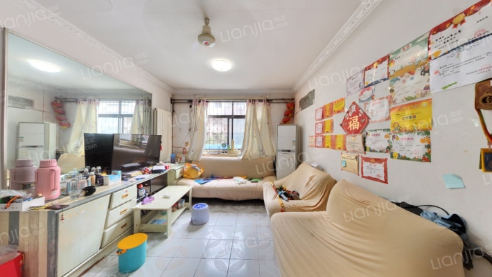 政六街25号二手房实景图