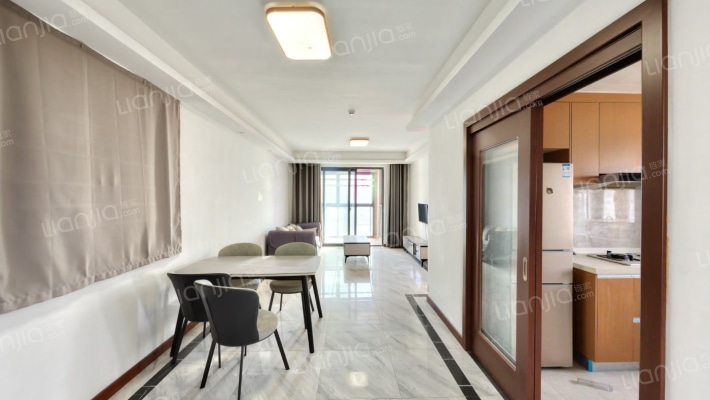 绿地海湾思海苑二手房实景图