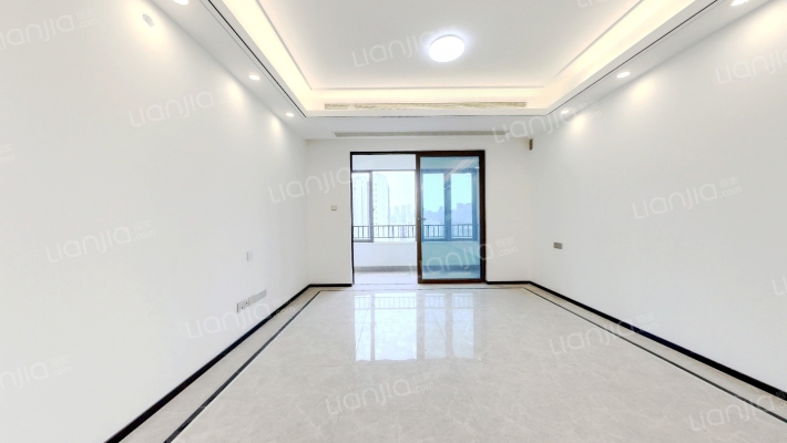 十里长江澜庭北区二手房实景图