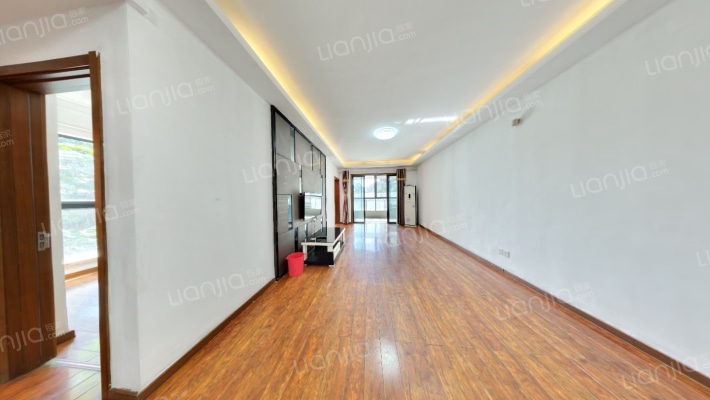 藏珑湖上国际花园二手房实景图