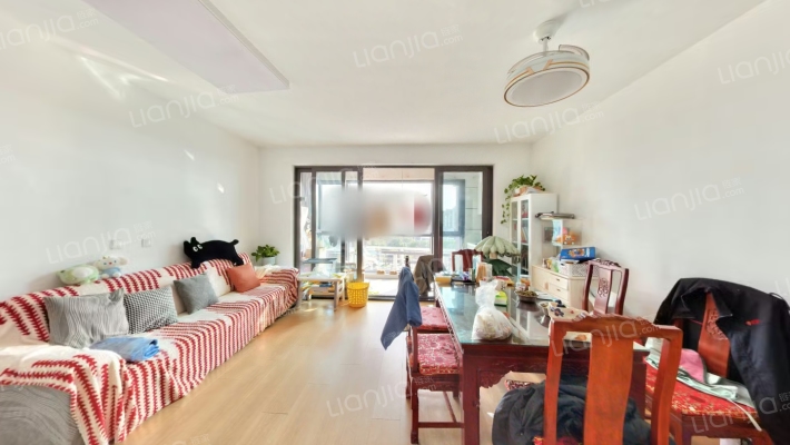 凤语雅苑二手房实景图