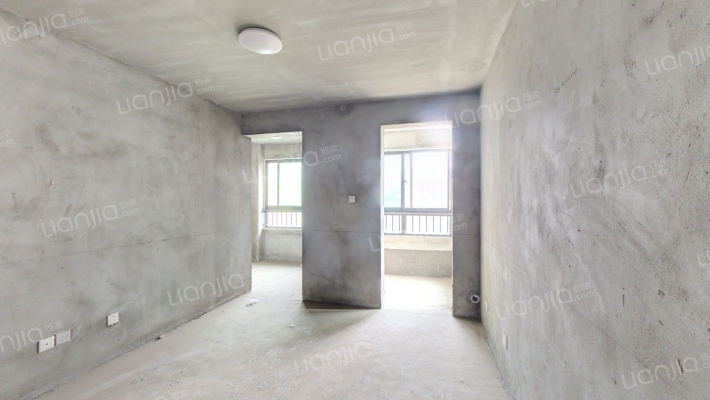 栗树家苑二手房实景图