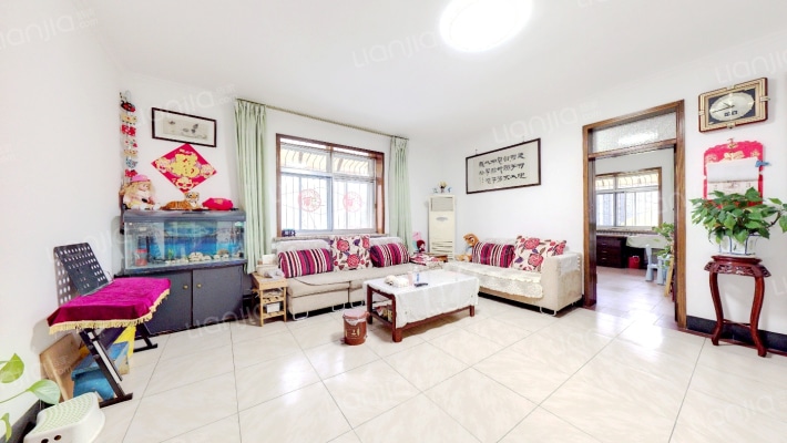 英雄山路205号二手房实景图