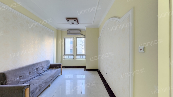 鸿府公馆二手房实景图