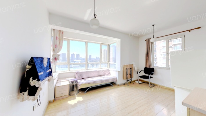 巧克力城二手房实景图